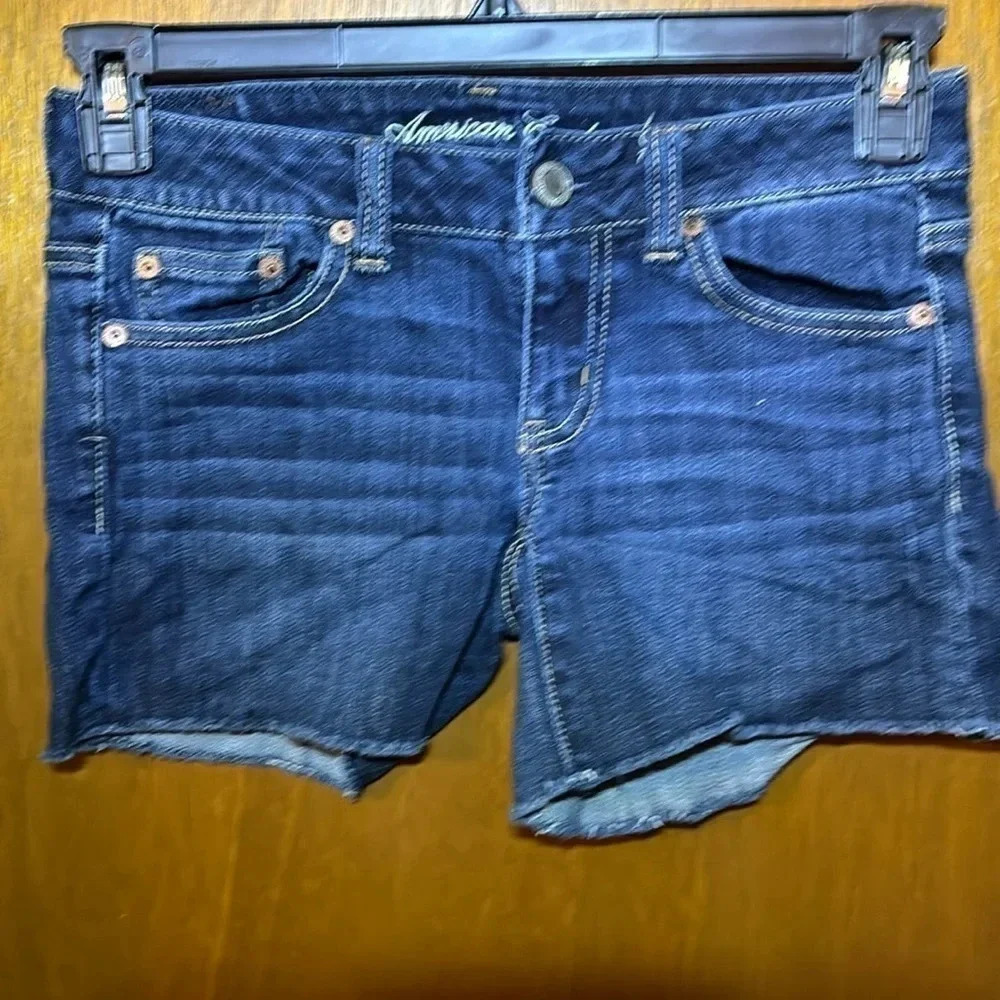 American Eagle Outfitters Stretch Denim Shorts Size 2